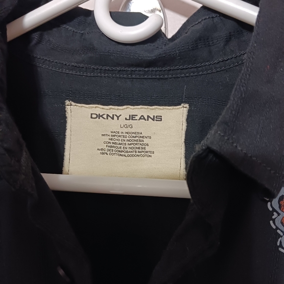 DKNY Writer's Shirt Black long sleeve Large Black Buttons, pocket. Writer's Note - Picture 3 of 5